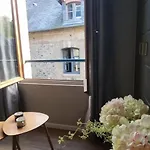 Chez Eugene Apartmán *